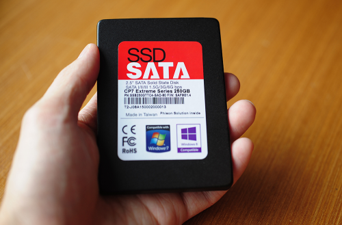 명품 SSD를 꿈꾼다, 파이슨 솔루션 CP7 익스트림 250GB